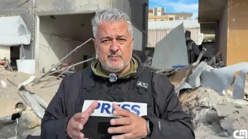 “Há ali um carro de criança para brincar”: Enviado especial do CM ao Líbano em zona residencial completamente destruída