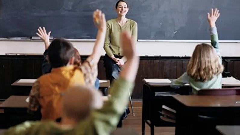 Governo quer fundir 1.º e 2.º ciclo no ano letivo 2027/2028