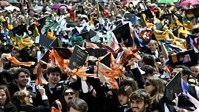 Estudantes dos PALOP queixam-se de atrasos nos vistos e dificuldades em Portugal