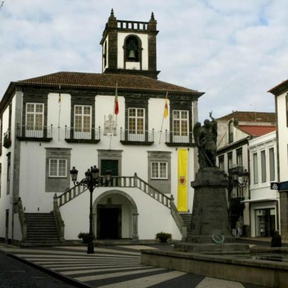 Governo dos Açores confirma buscas em investigação sobre promoção turística