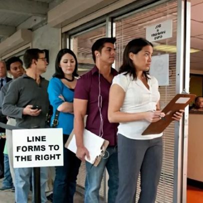 Pedidos de subsídio de desemprego nos EUA recuam para 213 mil na semana passada