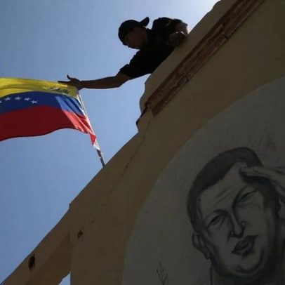 Presidente interino da Venezuela pede a Trump suspensão das sanções americanas