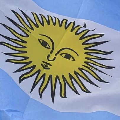 Argentina formaliza saída da OMS um ano após notificação