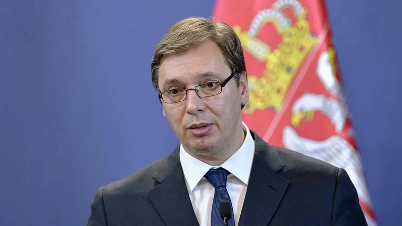 Aleksandar Vucic, Sérvia