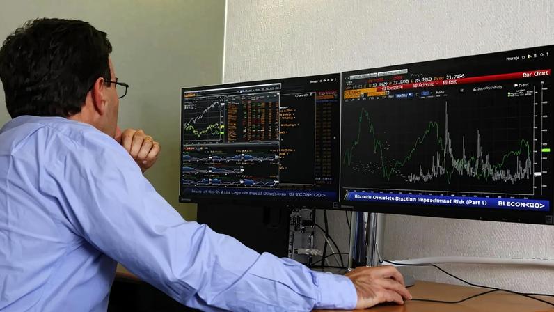 Bolsas europeias em baixa com petróleo acima de 100 dólares