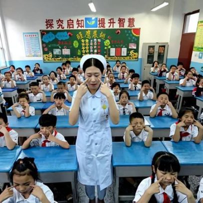 China prepara lei para impor mandarim como dominante no ensino às minorias