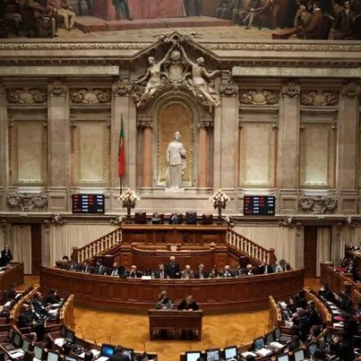 Parlamento aprova grupo de trabalho para acompanhar a aplicação da lei do lóbi