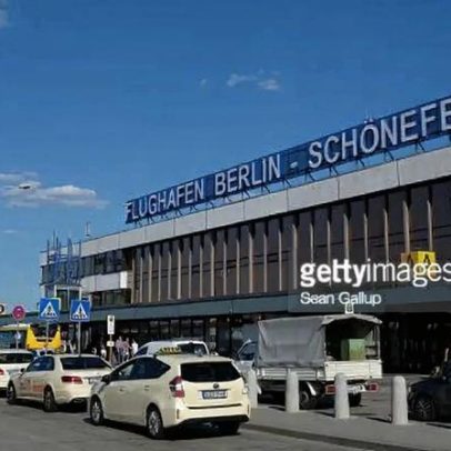 Greve no aeroporto de Berlim afeta milhares de passageiros; Portugal cancela seis voos