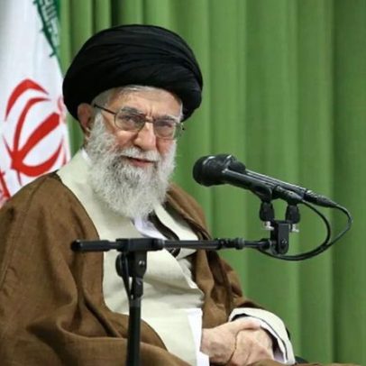 Irão decreta luto de 40 dias e sete feriados pela morte de Khamenei