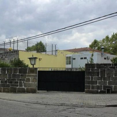 Carrinha da Guarda Prisional avaria horas depois de receber motor novo