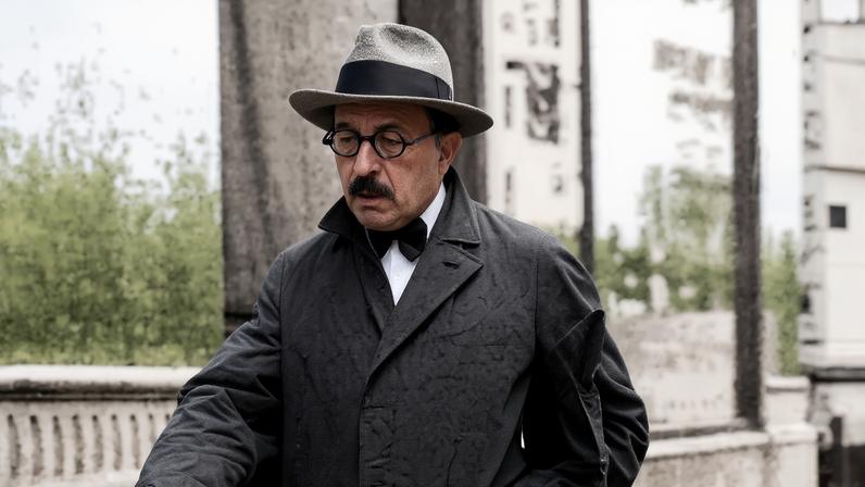 Inéditos de Pessoa e Javier Marías marcam estreias literárias de março