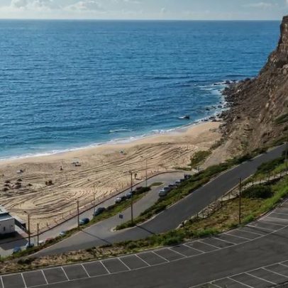 Praia da Calada, Mafra, sem condições de banhos em 2026 por mau tempo