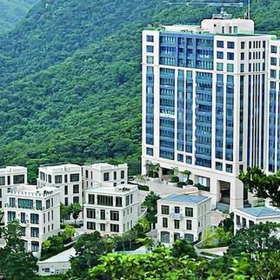 Hong Kong detém dois homens por lavagem de 521 milhões de euros e tráfico