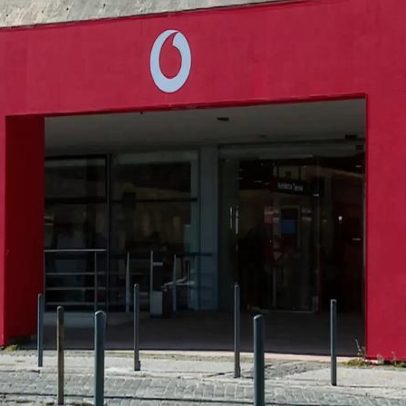 Vodafone prevê manter reposição temporária do serviço fixo até fim de abril