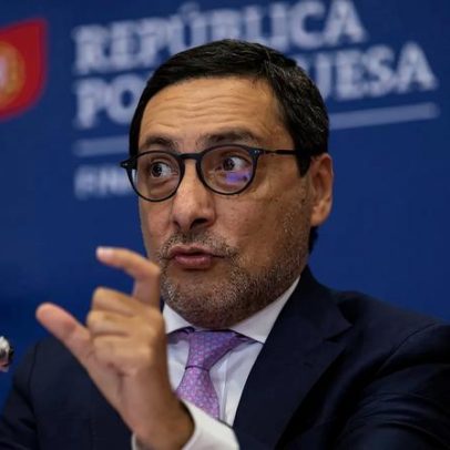 Governo alinha-se ao Chega e pede ao PS que viabilize o Orçamento do Estado