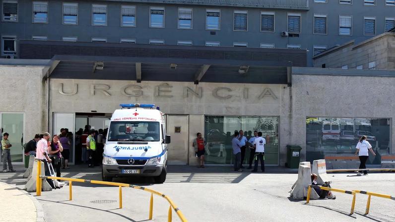 Três trabalhadores ficaram queimados numa fábrica de papel