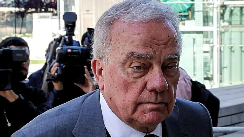 José Maria Ricciardi trocou mensagens com Álvaro Sobrinho no início de 2012