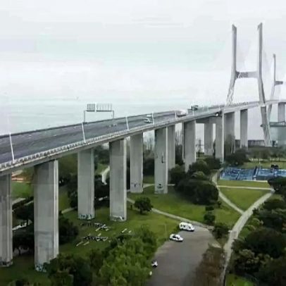 Colisão entre dois carros condiciona o trânsito na Ponte Vasco da Gama