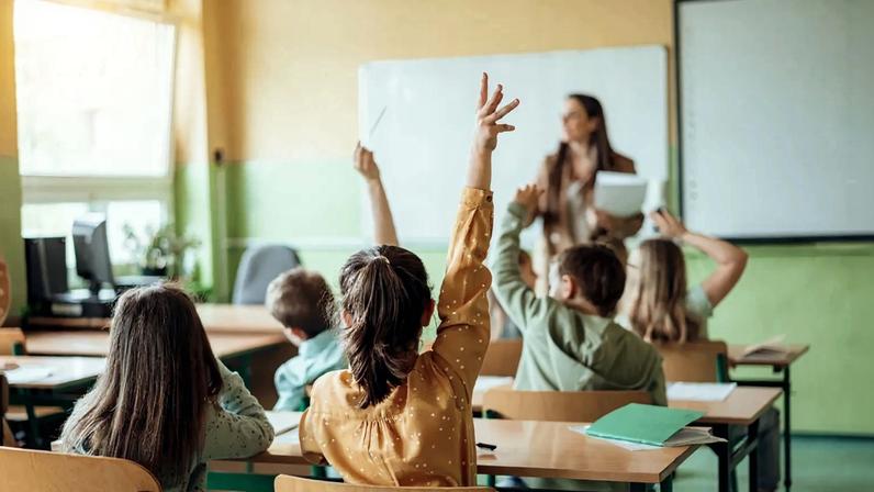 Aulas de literacia financeira motivam alunos do ensino profissional