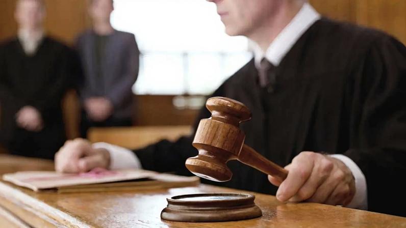 Oficiais de Justiça