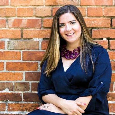 Ministra da Cultura reúne-se com artistas em Nova Iorque e recorda apoio estatal