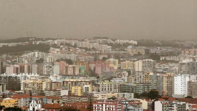 Poeiras do Norte de África