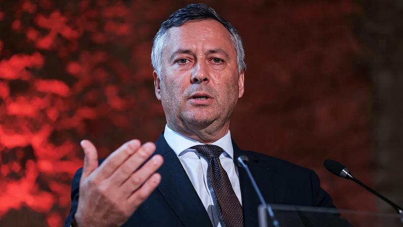 Reforma do Ministério da Educação reduz quadro de pessoal em 50%