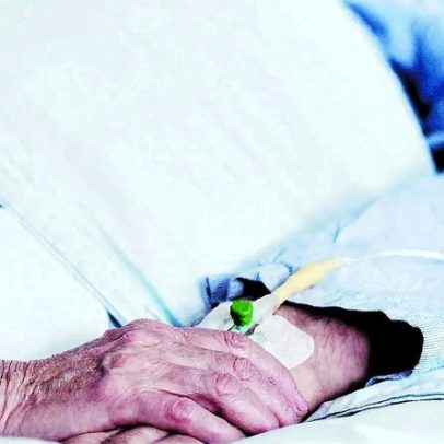 Profissionais de cuidados paliativos denunciam falta de rumo e desamparo