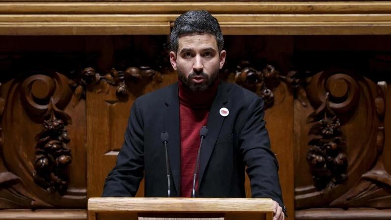 BE questiona Governo sobre falta de recursos da equipa que analisa homicídios em violência doméstica