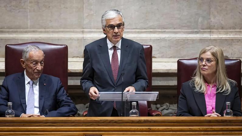 Aguiar-Branco recusa admitir pedido do Chega para debate de urgência sobre combustíveis