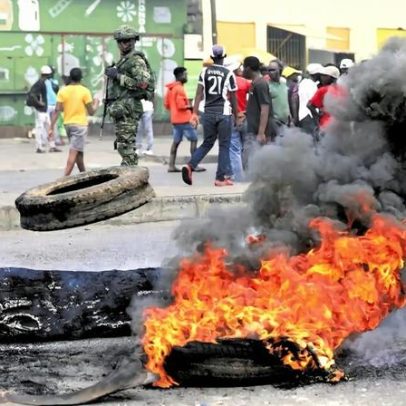 Meios policiais roubados em protestos em Moçambique usados em crimes