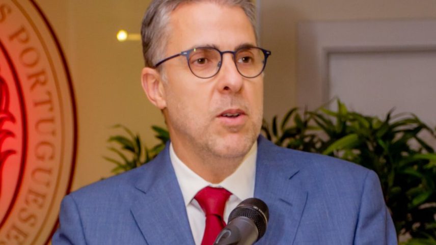 Bastonário dos Advogados aplaude proposta do PSD sobre prescrição de crimes