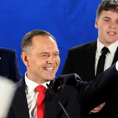 Presidente polaco recusa assinar lei para financiar defesa com fundos europeus