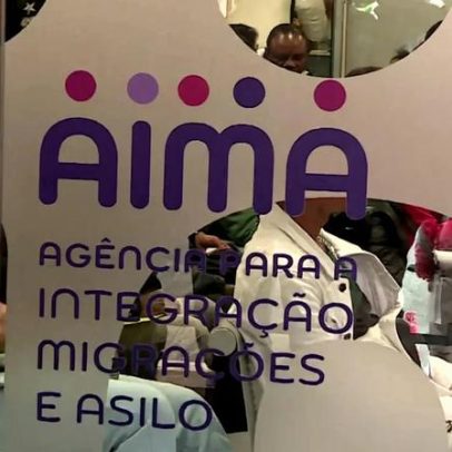 Sindicato acusa Governo de ceder controlo direto sobre vistos a multinacional