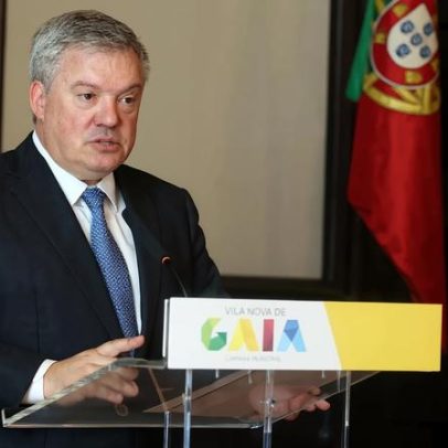 Ex-presidente da Câmara de Gaia julgado por usar dinheiro da autarquia em jogos