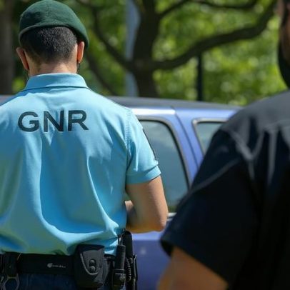 GNR detém casal suspeito de sequestro e roubo em Torres Vedras
