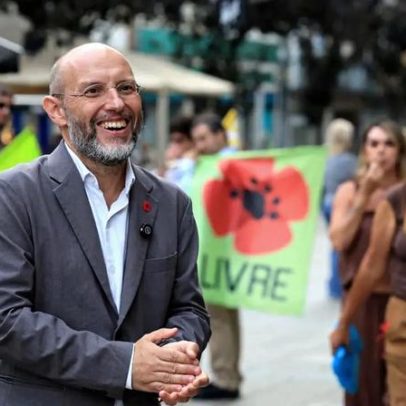 Livre desafia IL a rejeitar escolhas para TC por cartão partidário