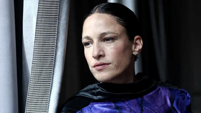 Carminho é a artista mais nomeada para prémios Play da música portuguesa