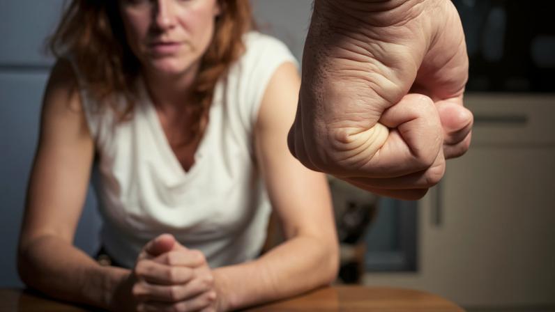 Forças policiais receberam 29 778 denúncias relacionadas com crimes de violência doméstica