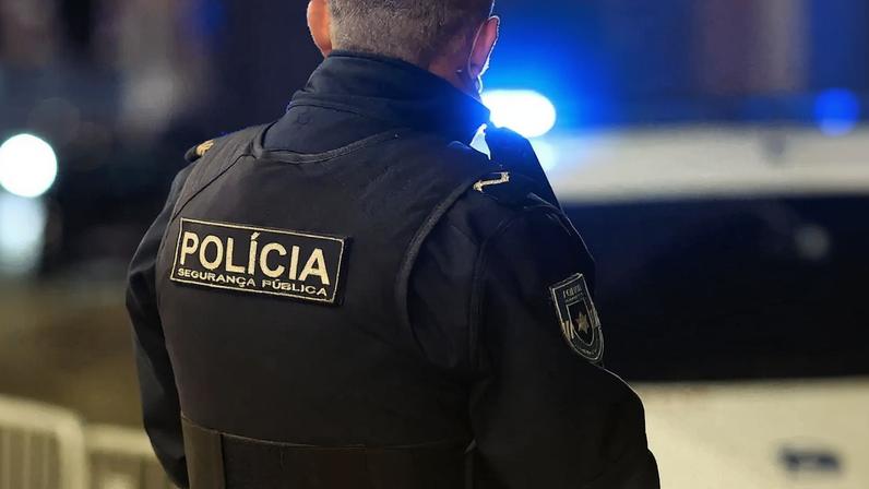 PSP chegou ainda a tempo de apanhar o invasor no interior da residência