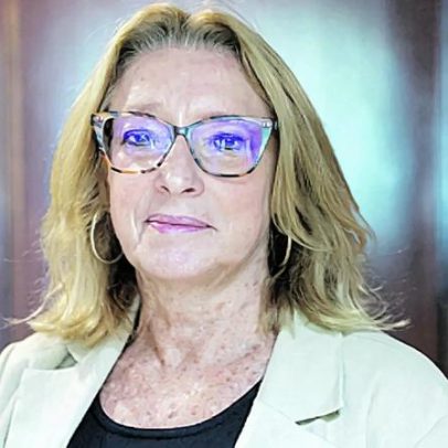Ministra aponta aproximações na lei laboral; proposta em discussão é diferente
