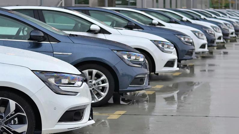 Parque automóvel português torna-se mais jovem e diversificado em 2026