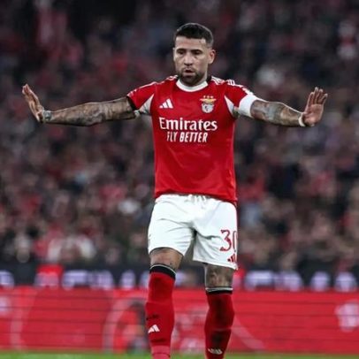 Mourinho pretende renovar com Otamendi