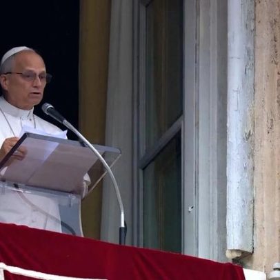 Papa Leão XIV chega ao Mónaco na sua primeira viagem à Europa