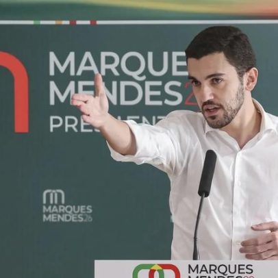Bugalho acusa Carneiro de legitimar parlamento ilegítimo da Venezuela com visita