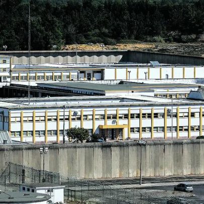 Greve na cadeia de Vale de Judeus registra 90% de adesão no primeiro dia