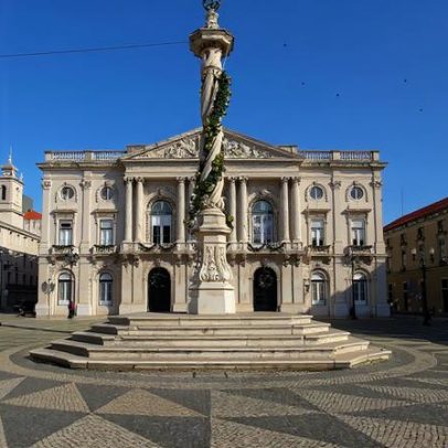 Câmara de Lisboa abre inquérito à Secretaria-Geral por operação Lúmen