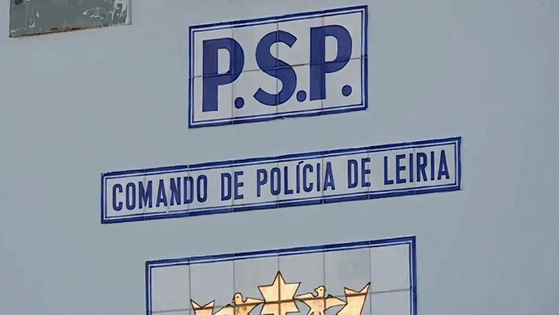 PSP detém homem em Peniche por suspeita de violência doméstica contra a mãe