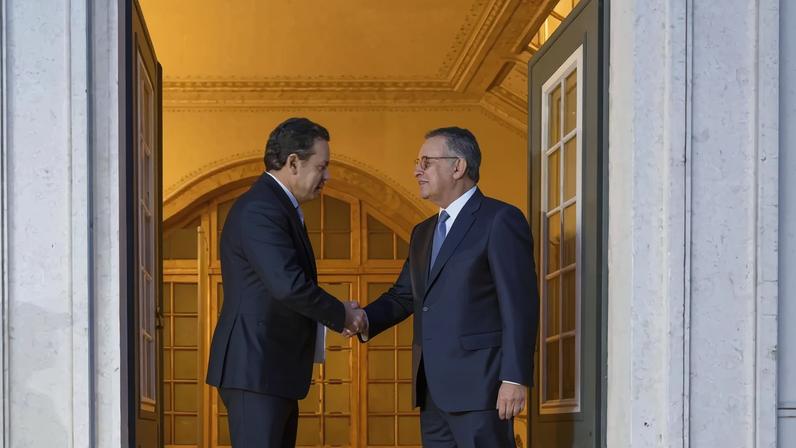 Seguro e Montenegro reuniram-se no Palácio de Queluz durante mais de duas horas e meia