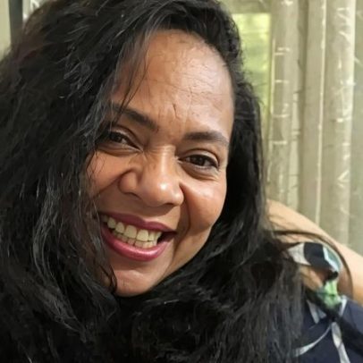 Figuras de Fátima e José, compradas por Francisca, encontradas junto ao corpo